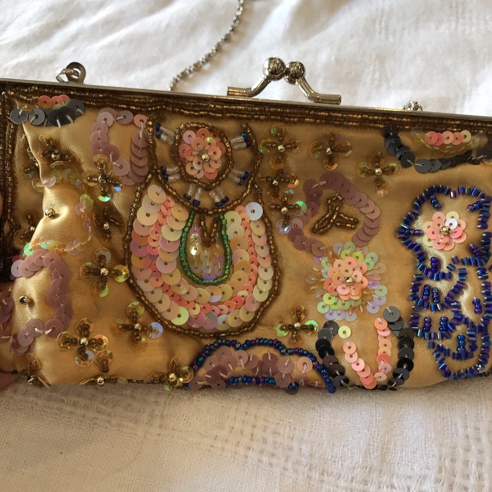 Vintage beaded & sequined purse with chain strap. - Picture 3 of 6